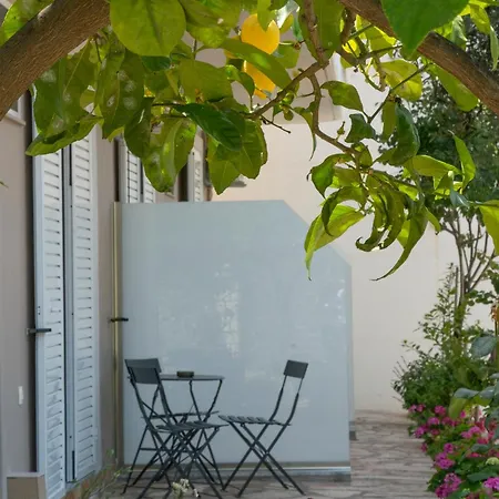 Koks' Guest house Himare