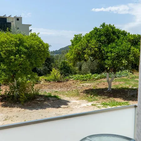 Koks' Casa de hóspedes Himare
