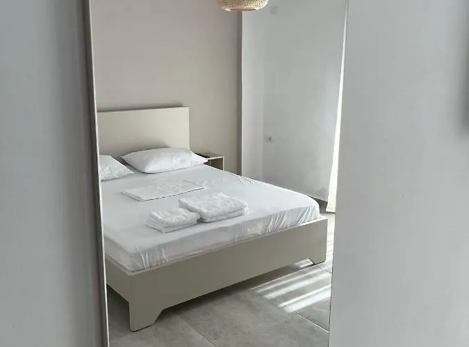 Koks' Guest house Himare