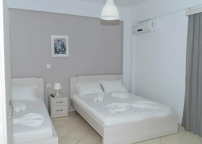 Koks' Guest house Himare