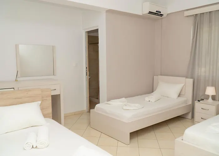 Koks' Guest house Himare