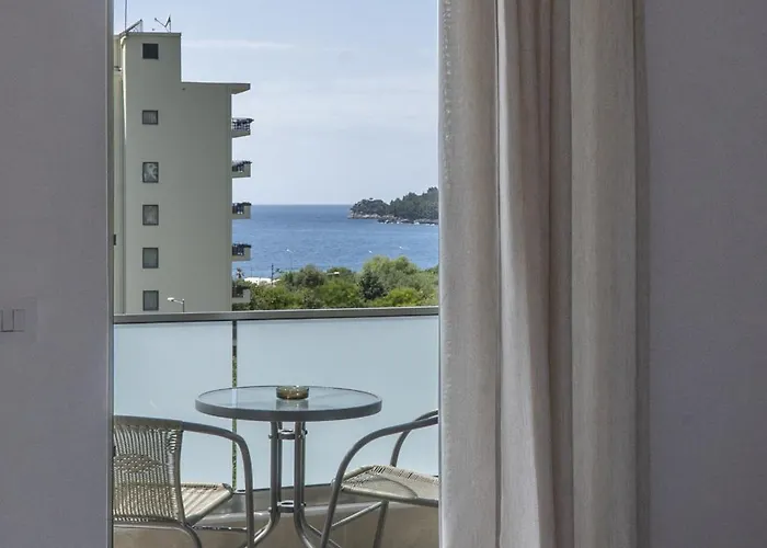 Koks' Himare